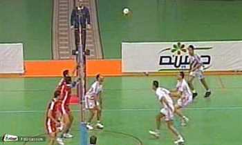 أحداث تاريخية (30) – طائرة الزمالك بطل أفريقيا 2009 بعد الفوز علي الأهلي بصالته في مباراة ملحمية