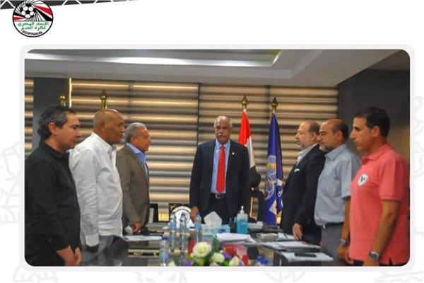 الحضري مدرب للحراس وائل رياض مدرب مساعد ليفيتوريا تعرف على قرارات اتحاد الكرة اليوم
