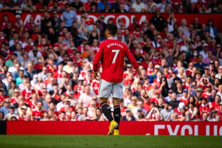 كريستيانو رونالدو يعرض نفسه لبوروسيا دورتموند