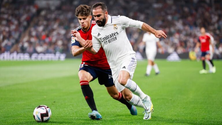 ريال مدريد يتعادل ويفقد الصدارة لصالح برشلونة