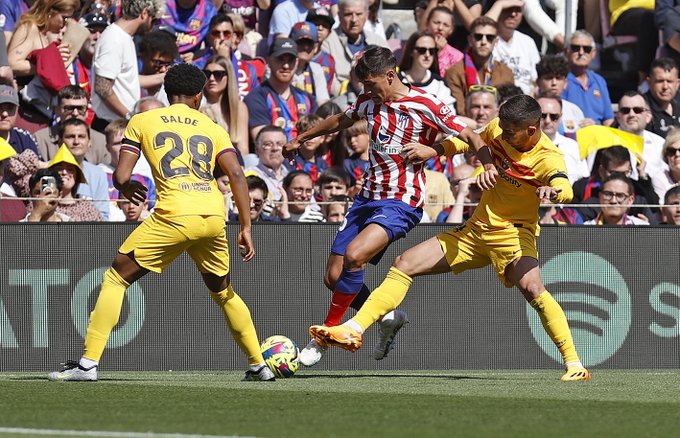 برشلونة يحقق فوز هام على أتلتيكو مدريد في الدوري الإسباني
